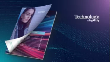 Portada digital de una revista tecnológica de PageGroup.