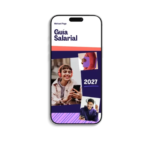 Mockup de teléfono con el título "Guía Salarial"